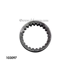 5TH GEAR SLIDING HUB - SUPERSEDED BY 100104