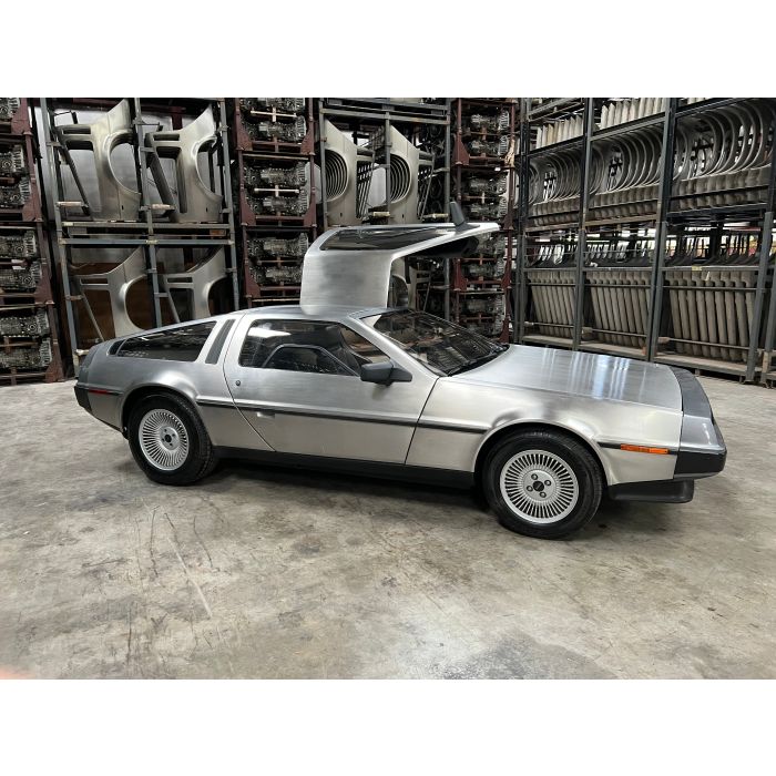 1983 DeLorean #16915 | Official Classic DeLorean Motor Company 